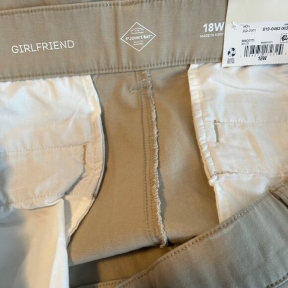 St. John's Bay Khaki Girlfriend Biscotti Mid-rise Chino pants, siz 18W - Picture 4 of 5